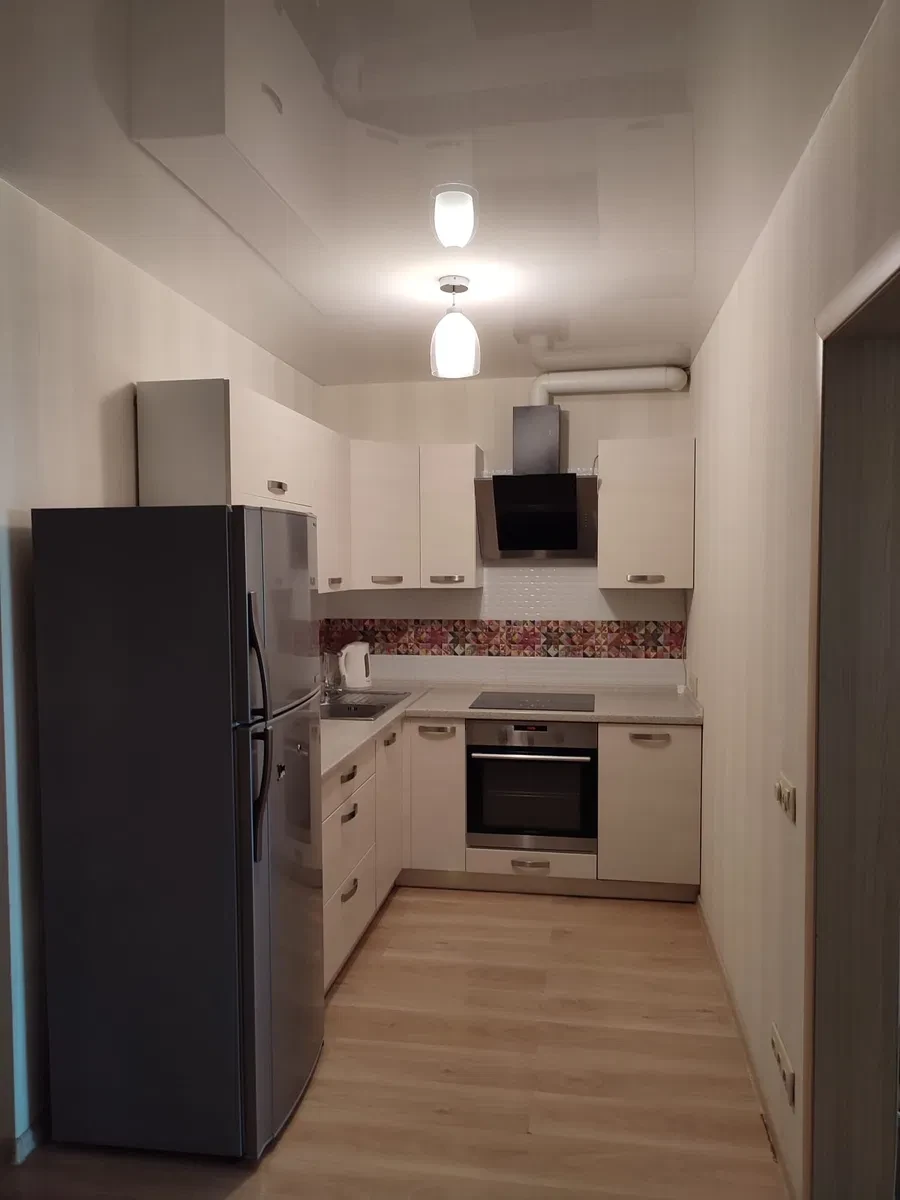 3-кімнатна квартира, Дарницький: резервне живлення, озеро - фото 4