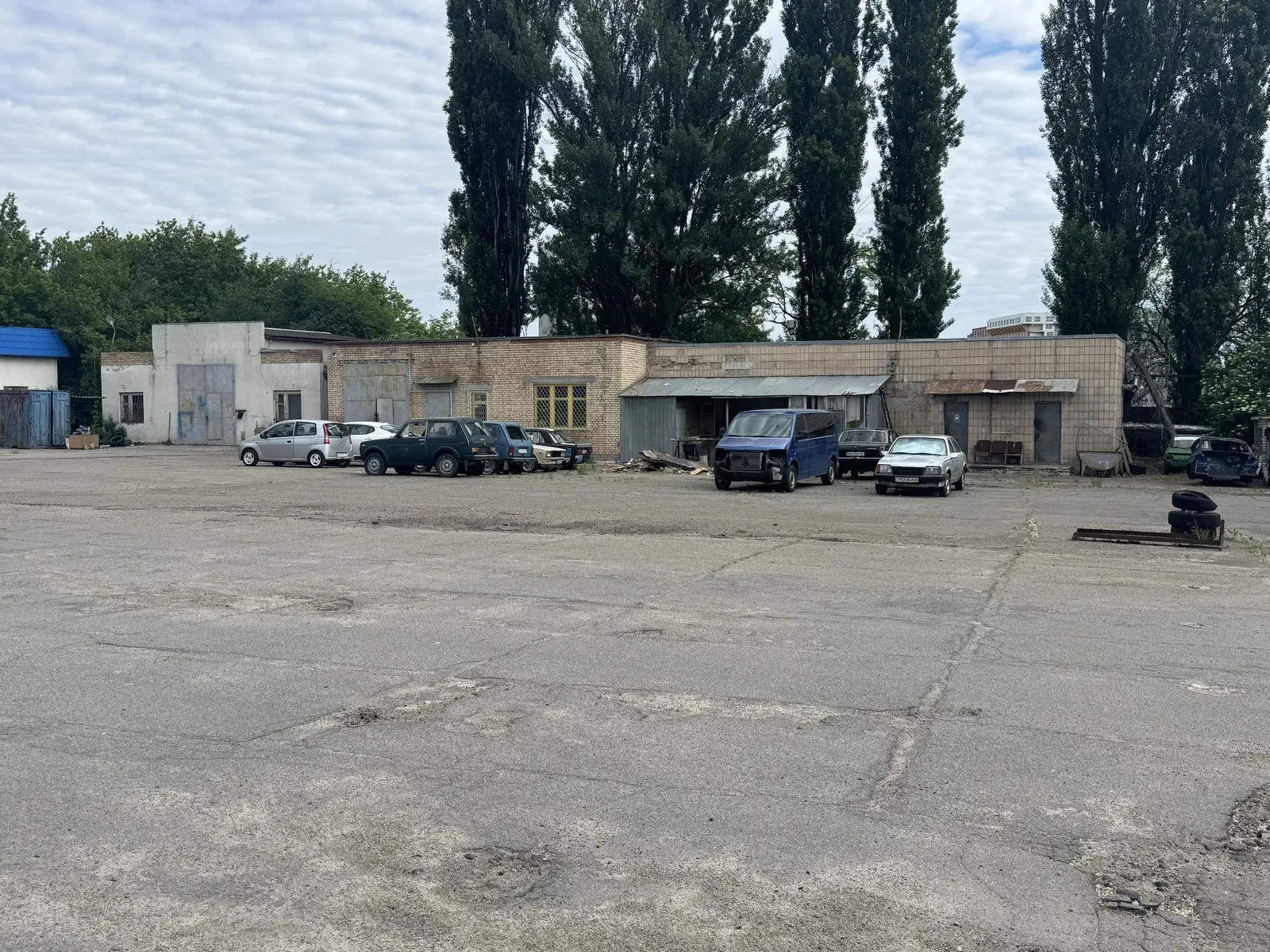 Паркомісце, Голосіївський: закрита територія, охорона, відеоспостереження - фото 3