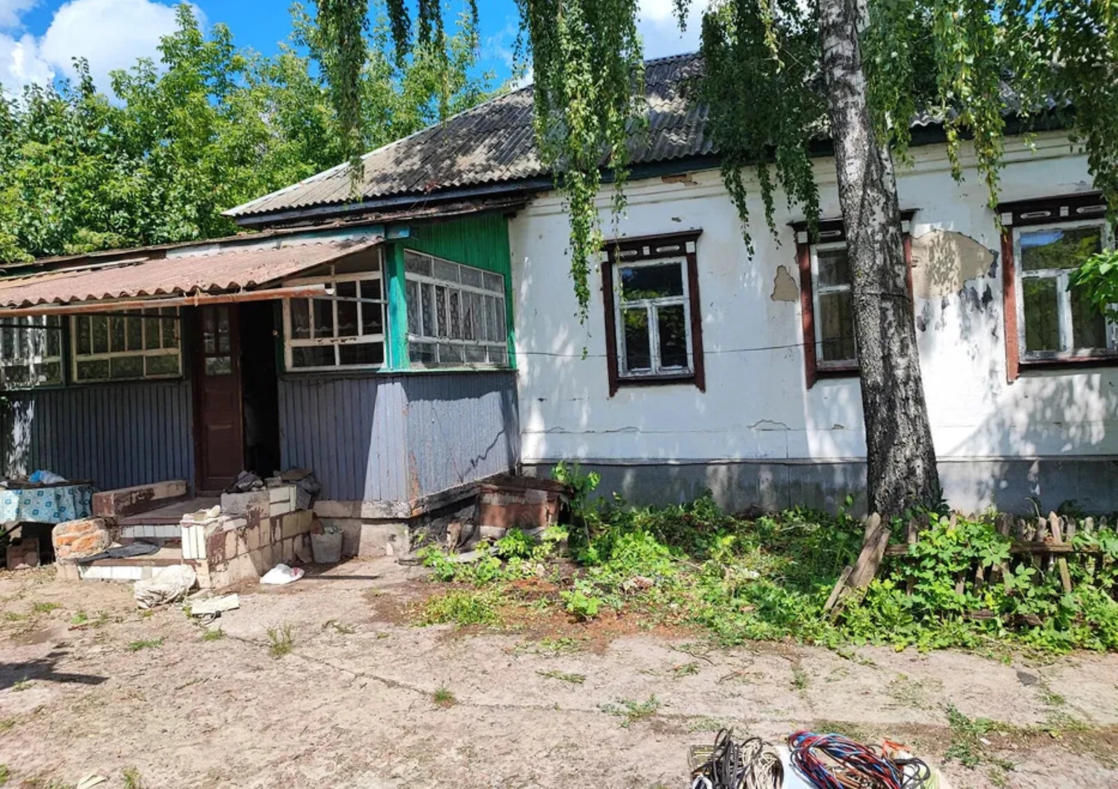 Дом, Подлипное: гараж во дворе, огород и летняя кухня - фото 1