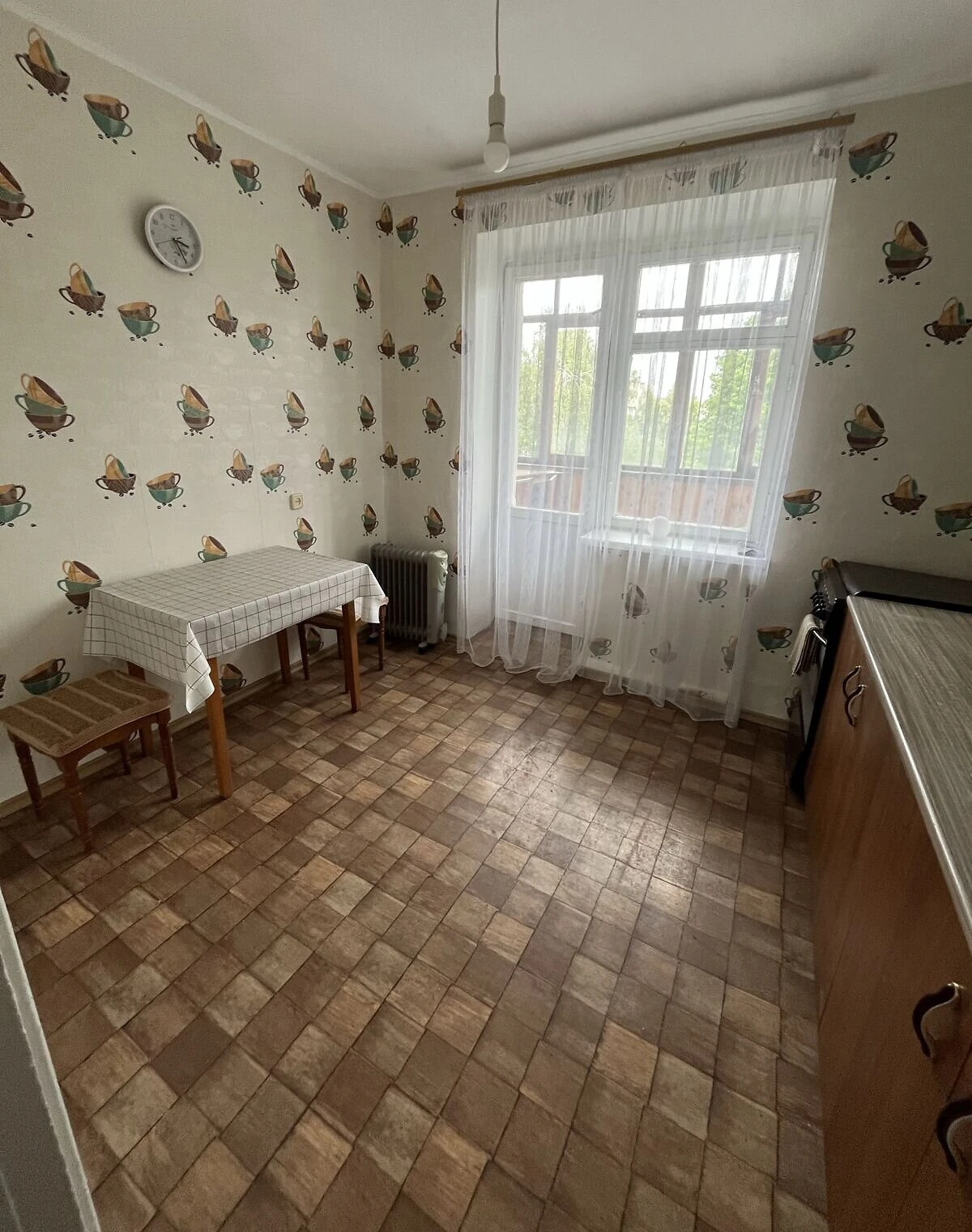 3-комнатная квартира, Овруч: кирпичные стены, внутренний двор, фото 3