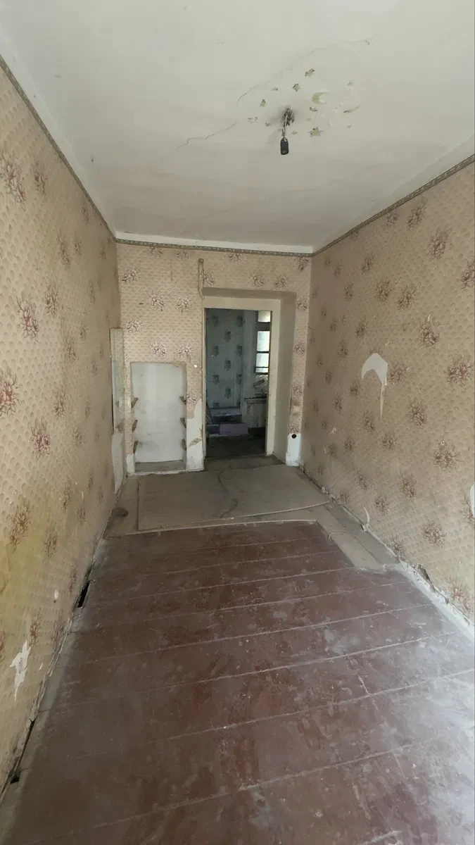 2-кімнатна квартира, Пересипський: під капітальний ремонт, засклена веранда - фото 2