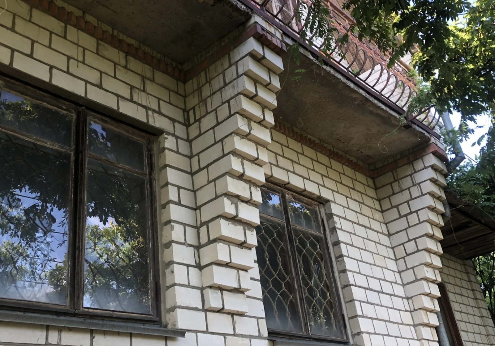 Будинок, Світле: басейн, гараж із підвалом, ділянка 6 соток, фото 5