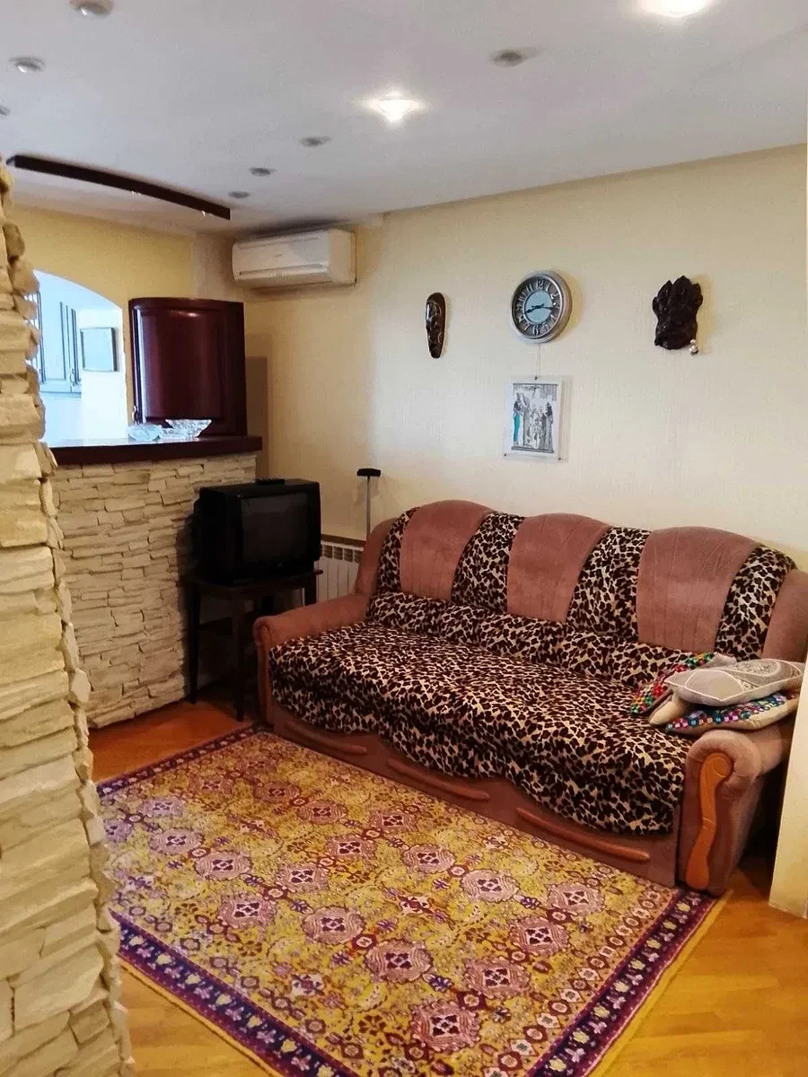 2-кімнатна квартира, Оболонський: метро 15 хв пішки, гідромасажна ванна - фото 3