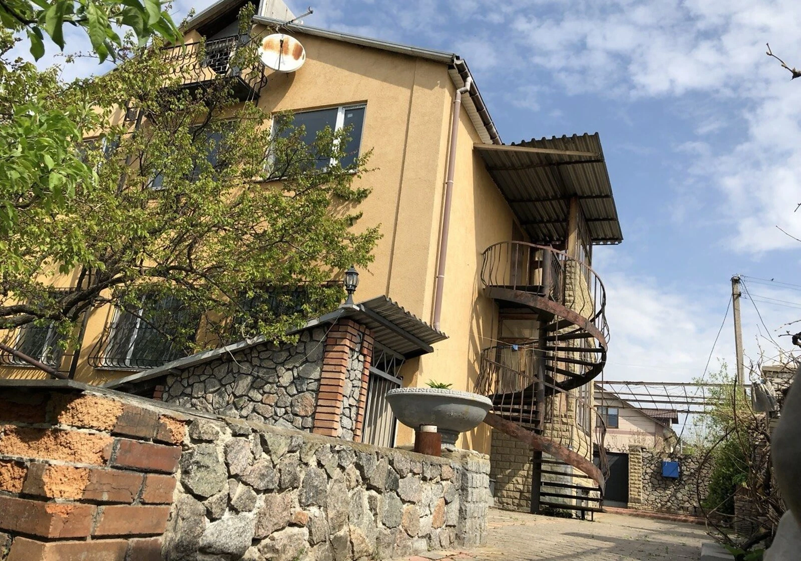 Будинок, Сонячне: басейн, гараж із підвалом, сад і город, фото 4