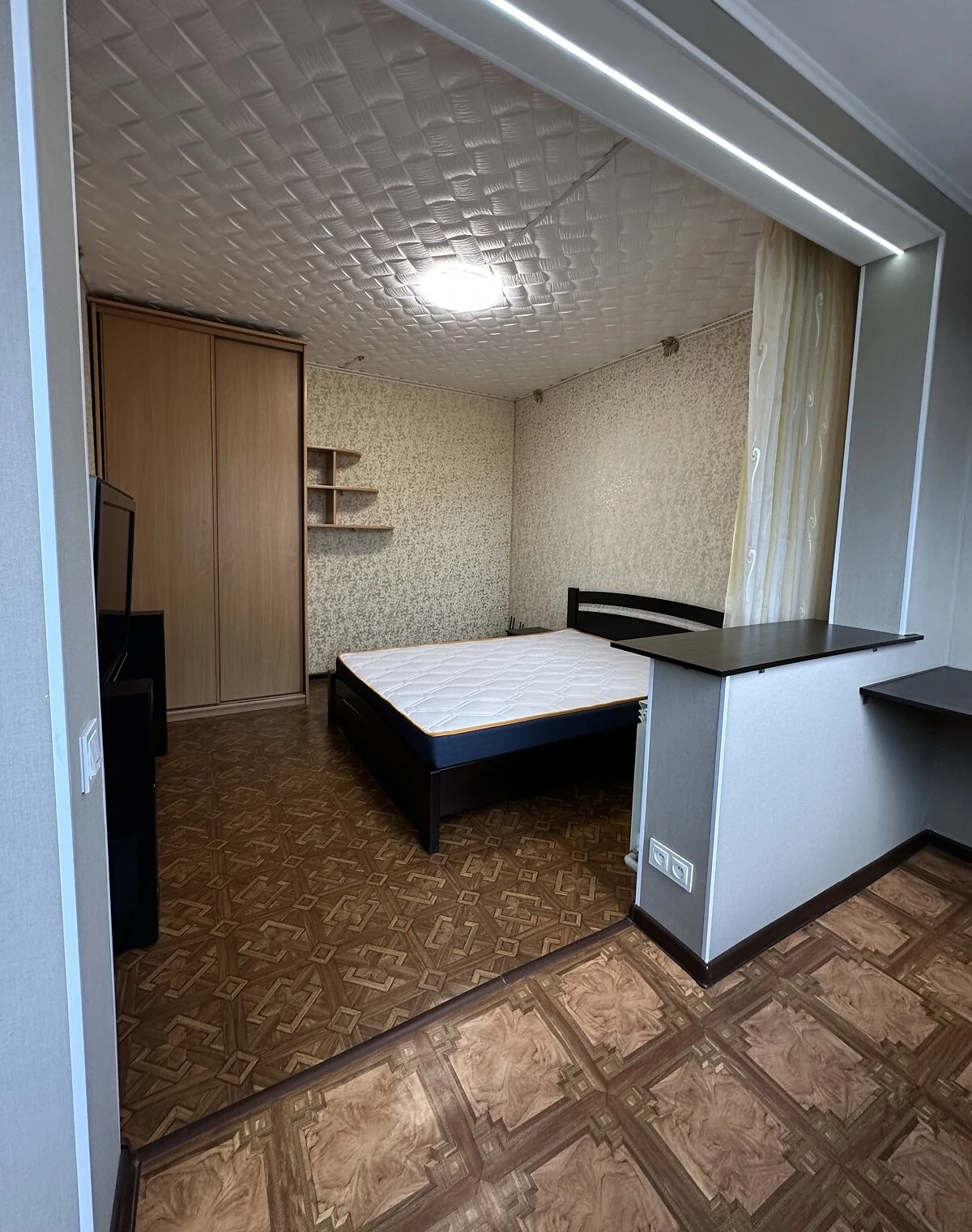 1-кімнатна квартира, Східний: кухня-студія, торг - фото 2