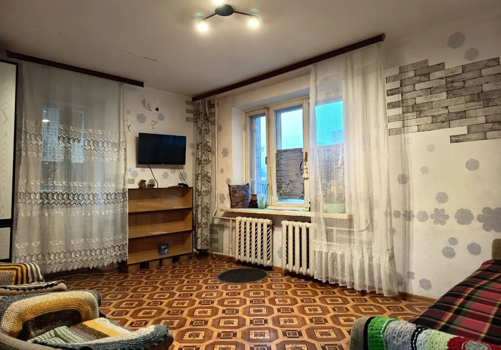 3-кімнатна квартира, Вишгородський Масив: косметичний ремонт - фото 1