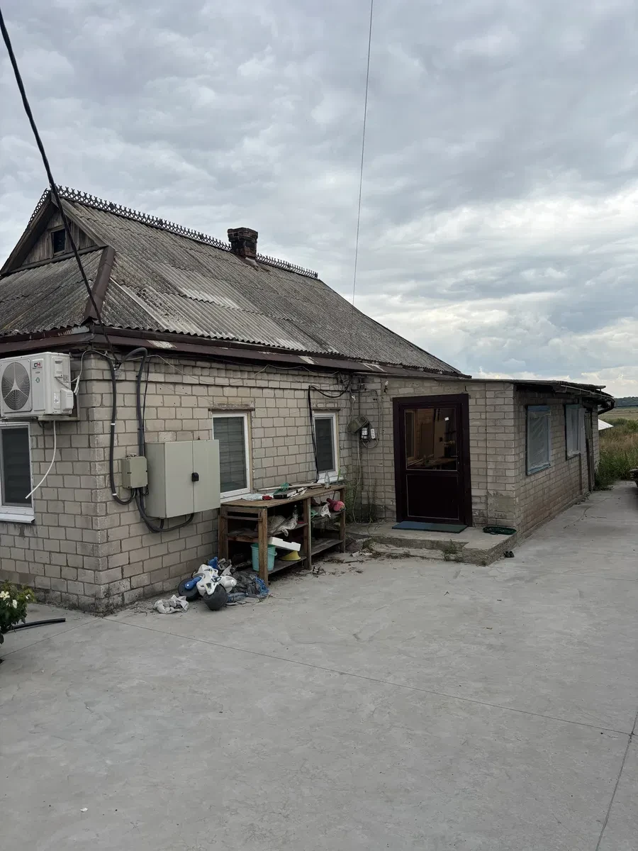 Будинок, Богуслав: сонячна станція 30 кВт, 25 соток, торг на місці - фото 1