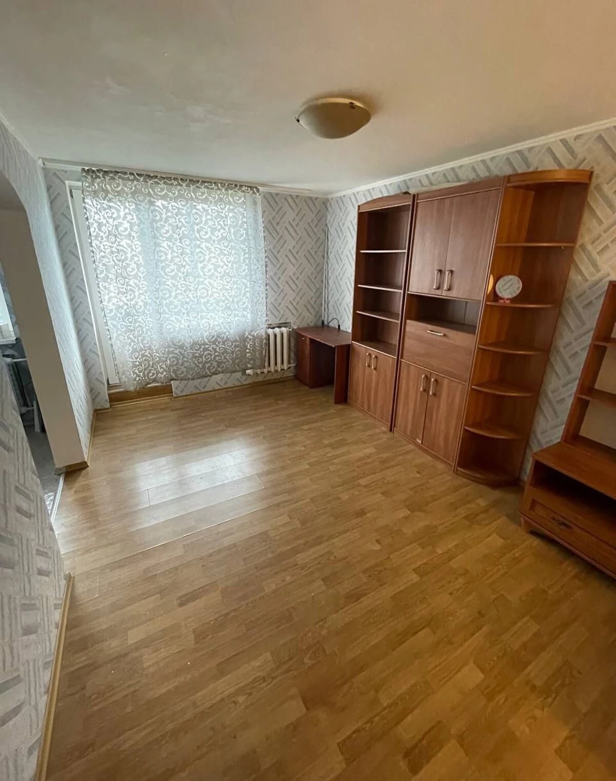1-комнатная квартира, Старая Дарница: кухня-студия, отопление без света - фото 1
