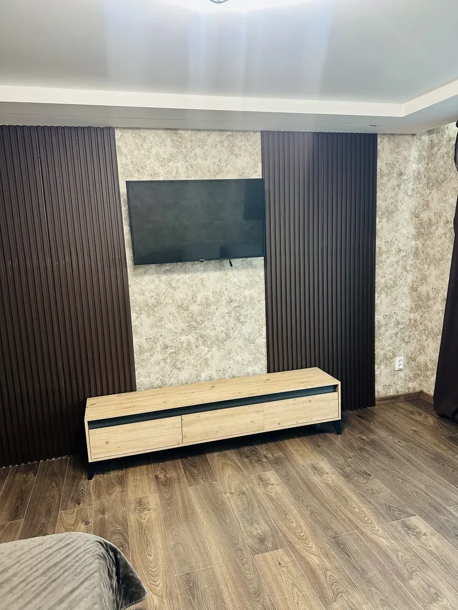 1-комнатная квартира, Подольский: инвертор, вид на парк - фото 2