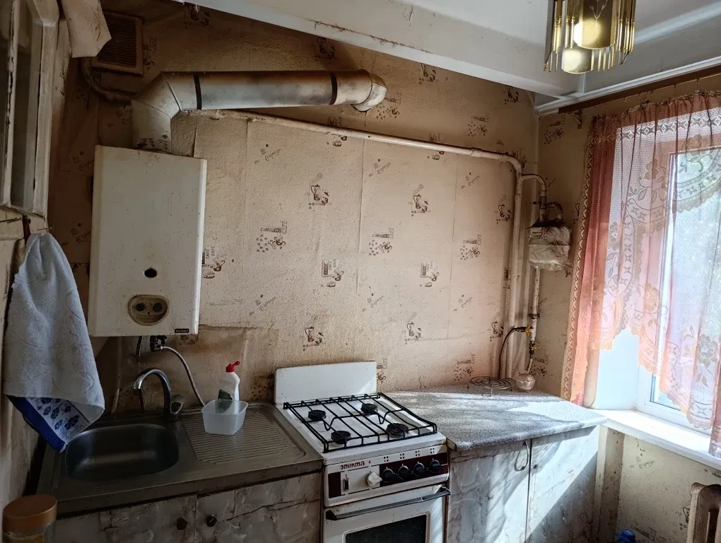 1-кімнатна квартира, Заводський: житловий стан, великий балкон - фото 2
