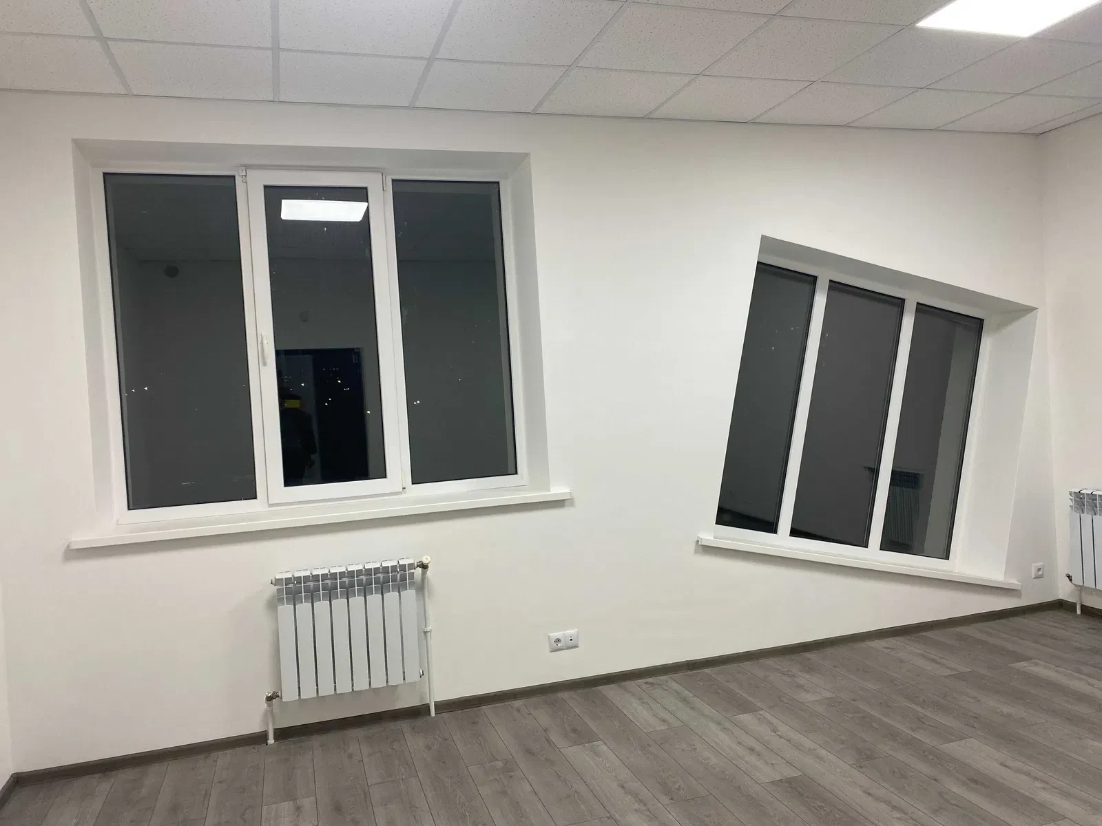 Приміщення, Крошня: нове, велика парковка, САТ 100 м, фото 5