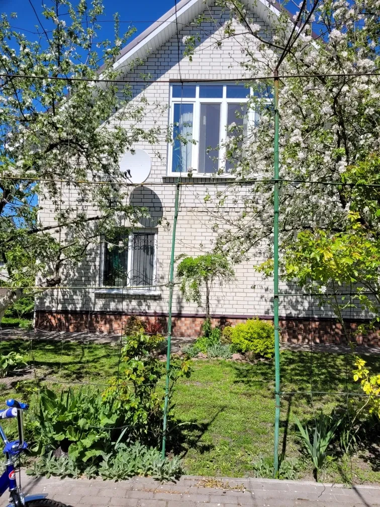 Будинок, Літки: для двох сімей, 19 соток, центр села, фото 3