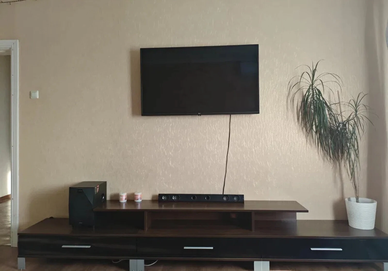 2-кімнатна квартира, Київ: кухня 18 м² - фото 4