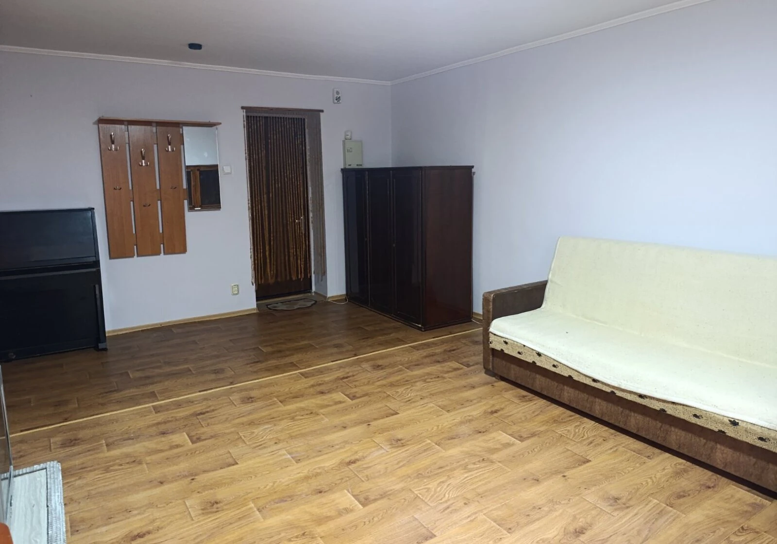 1-комнатная квартира, Ковпаковский: кирпичные стены, бойлер - фото 2