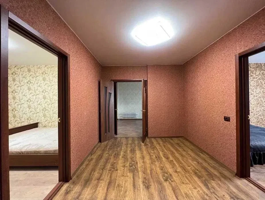 4-кімнатна квартира, 522-й мікрорайон: капремонт, 5 хв до метро Студентська, фото 3