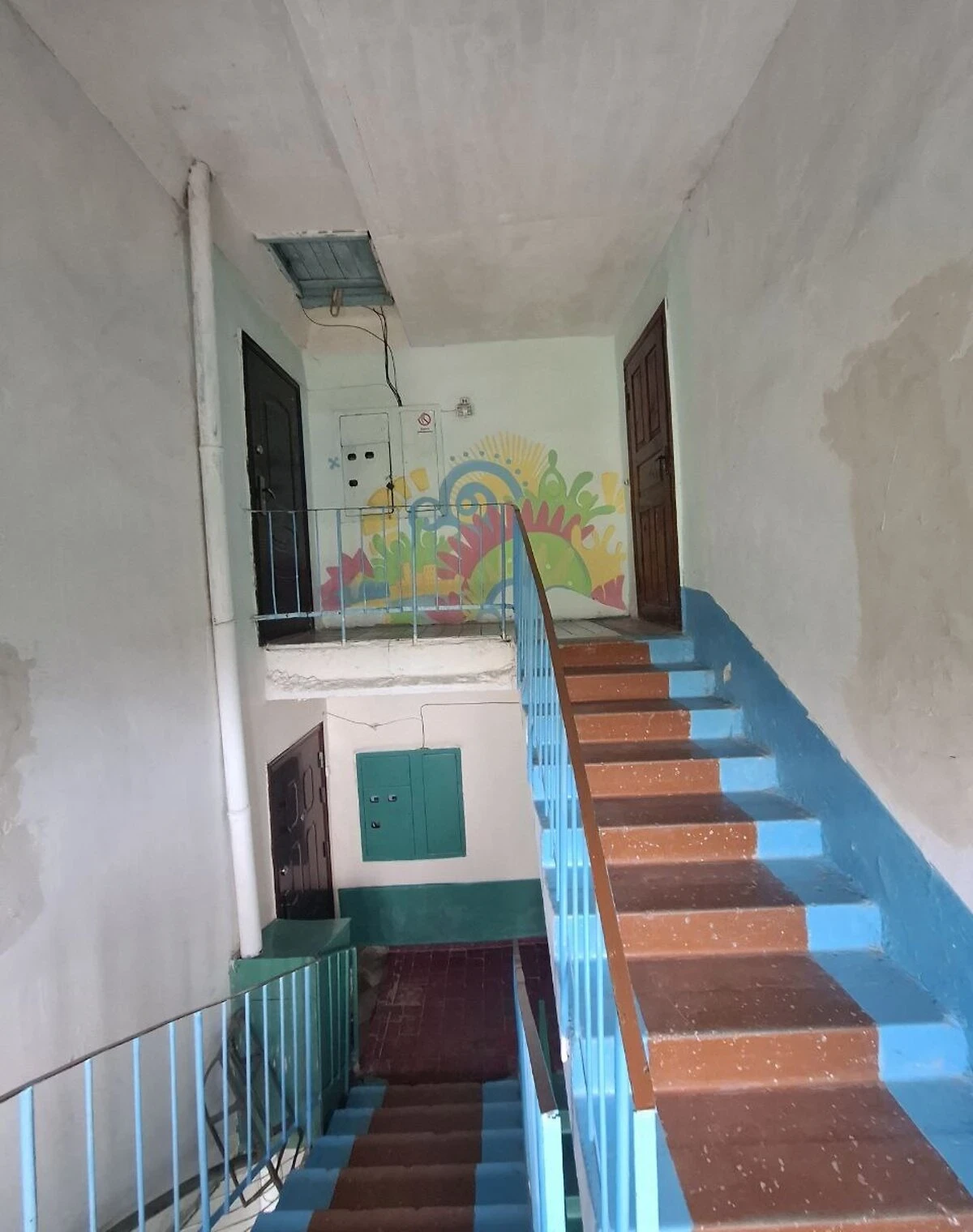 3-кімнатна квартира, Городківка: опалення без світла, без ремонту