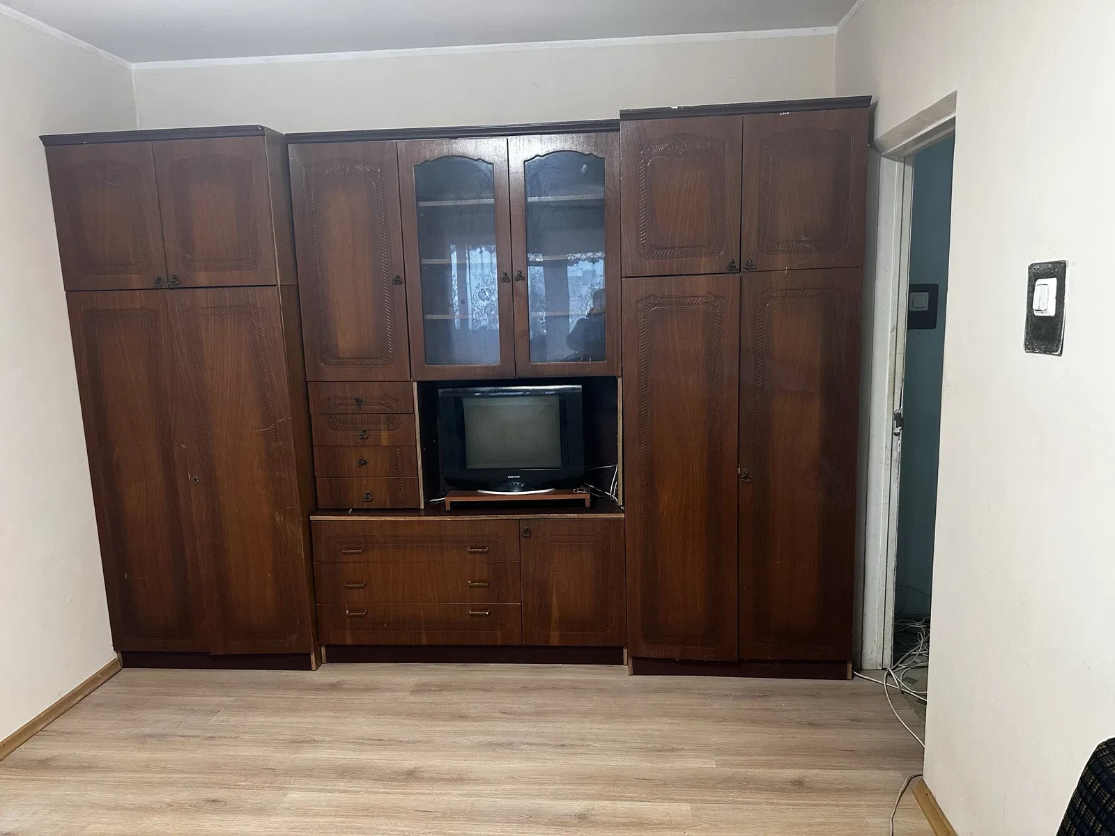 2-кімнатна квартира, Дарницький: роздільні кімнати, склопакети, фото 3