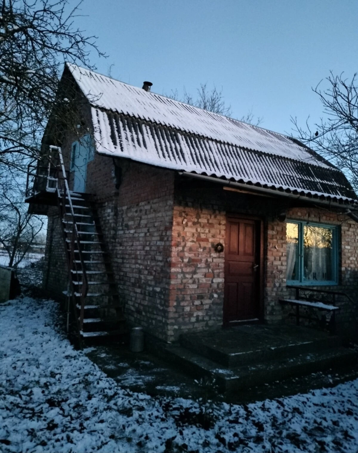 Будинок, Колибань: веранда, сад, господарські будівлі - фото 2