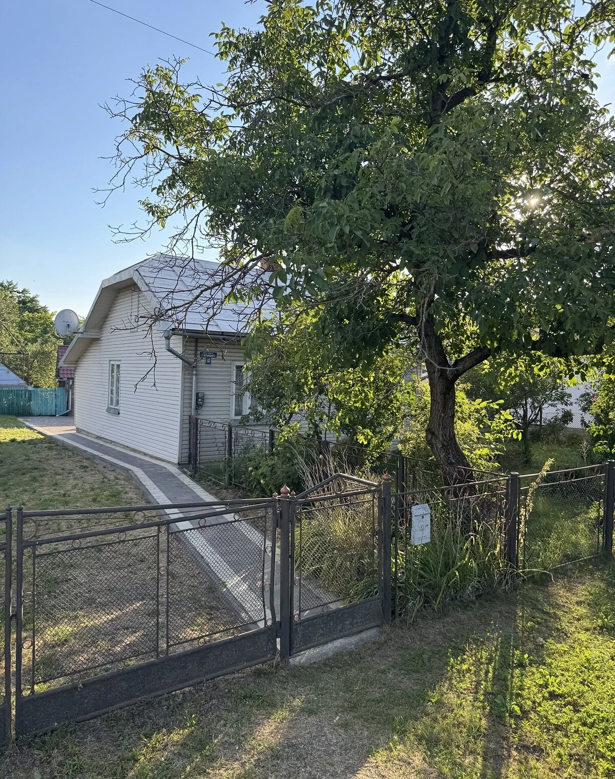 Будинок, Долина: 100 соток, гараж у дворі, торг можливий - фото 1