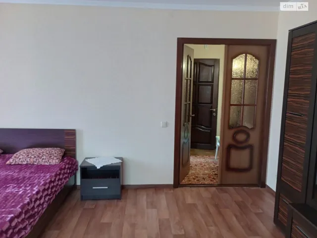 1-кімнатна квартира, Шкільна: євроремонт, вода й опалення без світла - фото 3