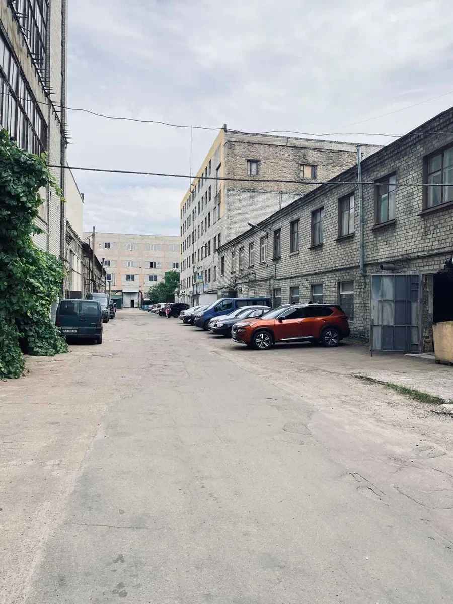 Приміщення, Дніпровський: метро Чернігівська, цілодобова охорона - фото 3