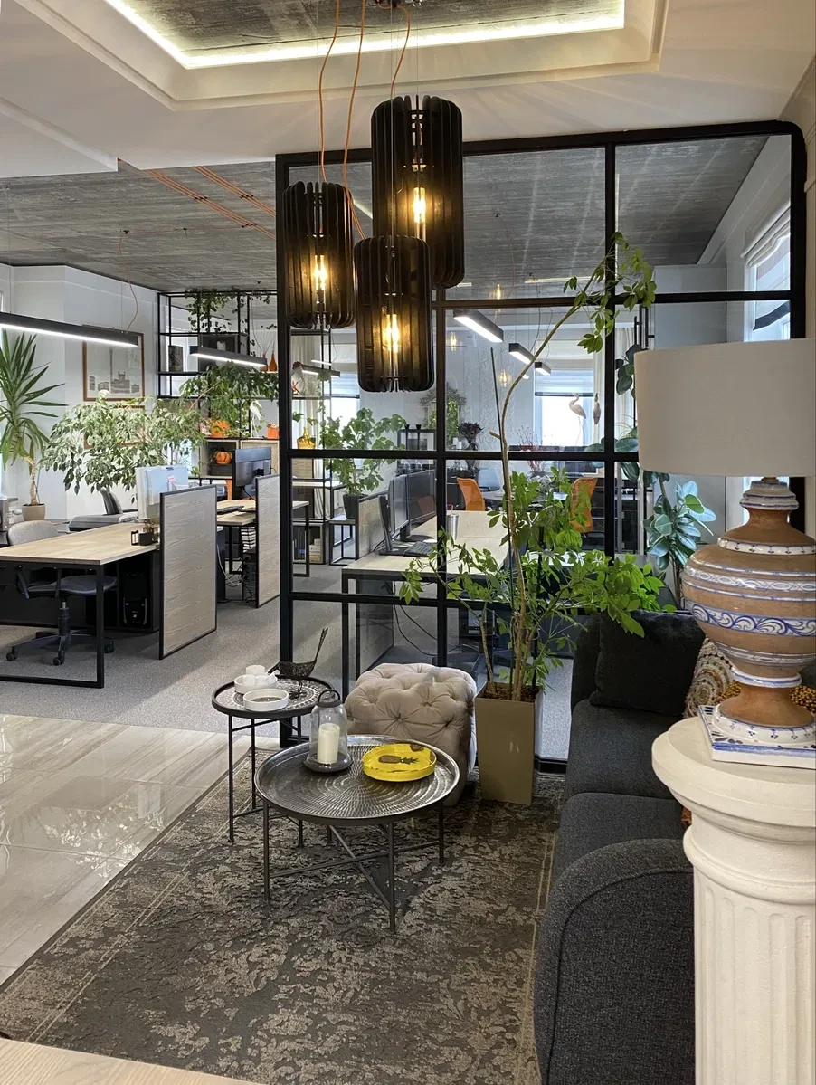 Офіс у ЖК Andersen: тераса 40 м², світло не вимикають, фото 5