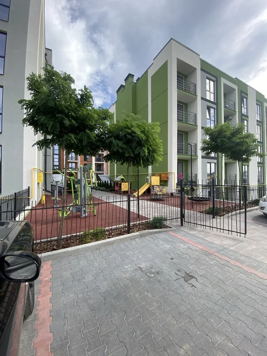 Смарт-квартира у ЖК Бріквуд: газове опалення, озеро та парк