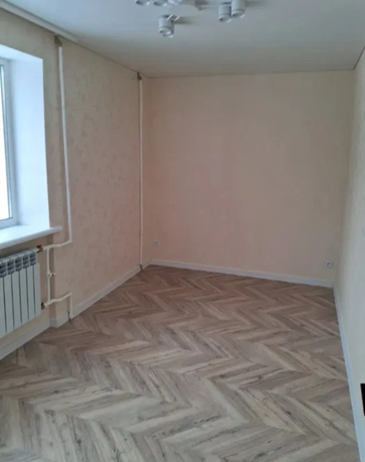 2-кімнатна квартира, Алмазний: євроремонт, кухня 15 м² - фото 1