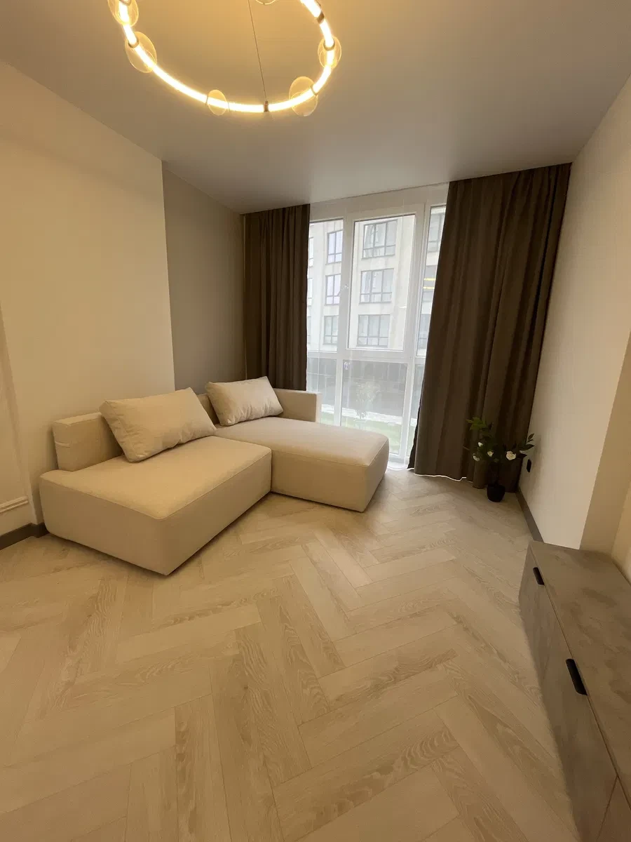 1-комнатная квартира в ЖК Parus city: авторский ремонт, кухня 25 м² - фото 4