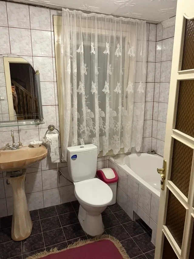 Будинок, Бедевля: довгострокова оренда, 5 соток, з меблями - фото 5