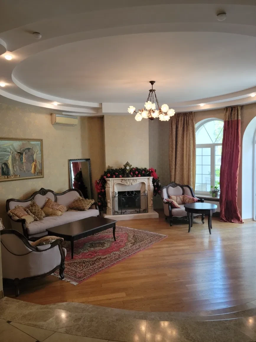 Будинок, 16 ст. В. Фонтану: басейн, гараж на 2 авто, постійне світло - фото 4