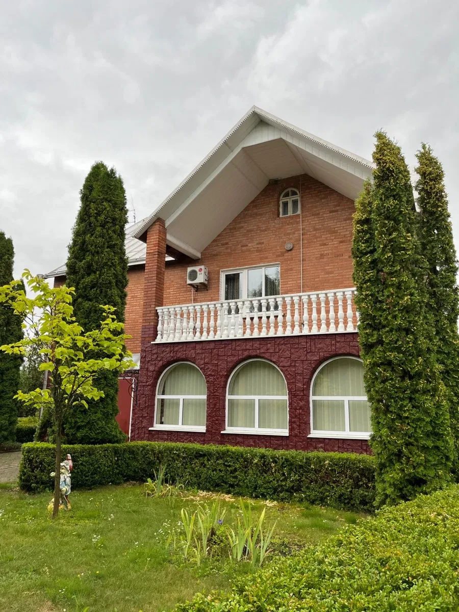 Будинок, Вишнів: гараж, баня і сад із плодовими деревами - фото 1