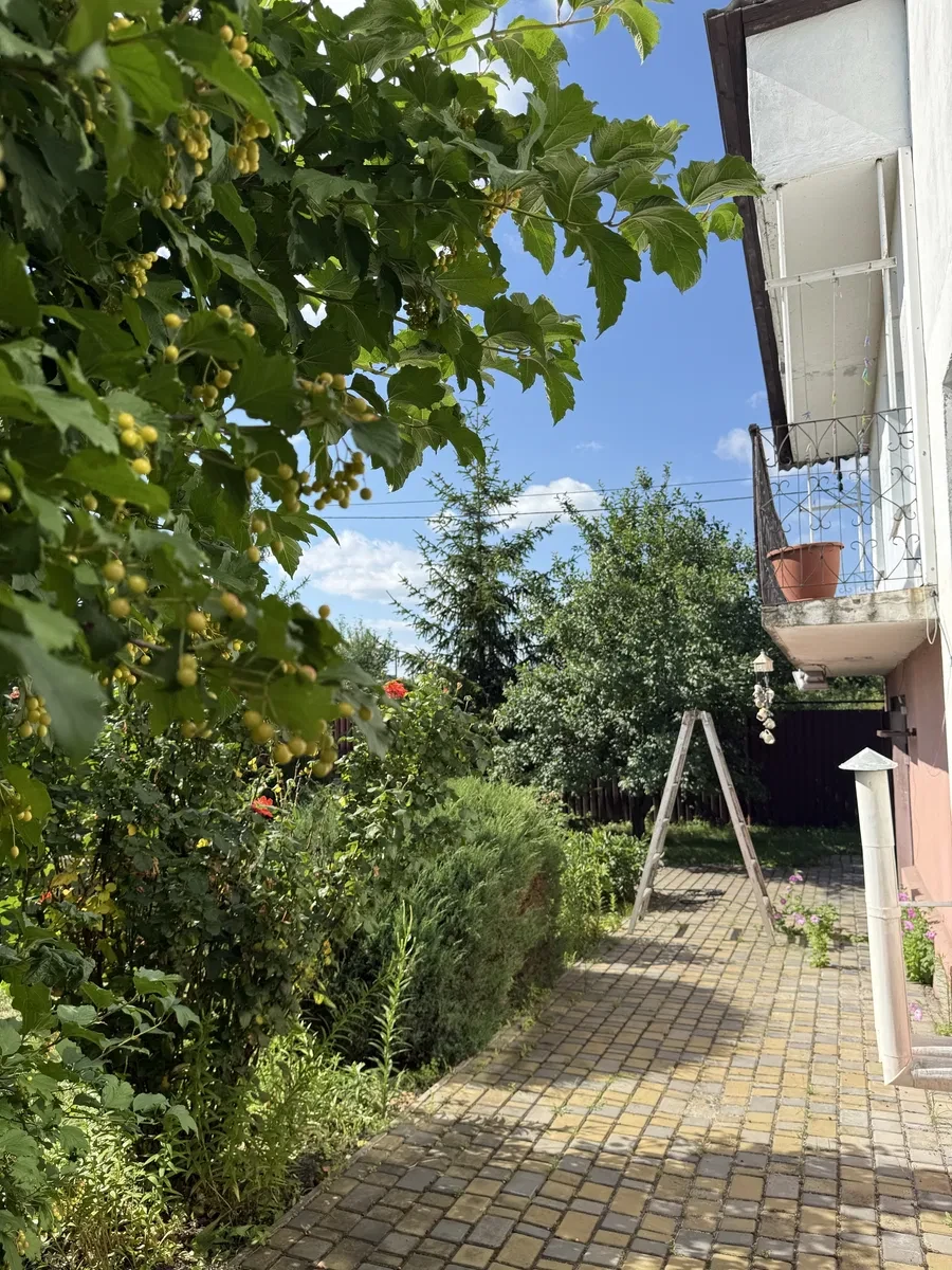 Будинок, Крюків: гараж, 14 соток, 3 окремі спальні - фото 2