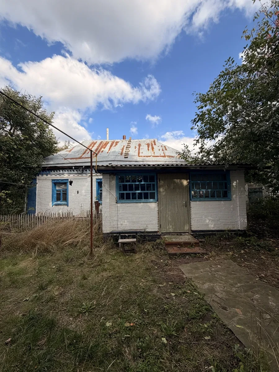 Будинок, Свобода: сад, криниця, газове й пічне опалення - фото 2