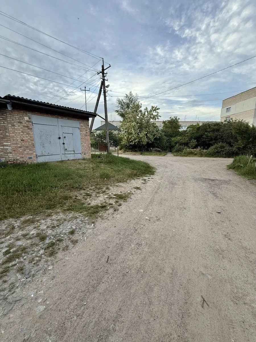 Гараж, Бердичів: цегляний, яма, електрика - фото 2