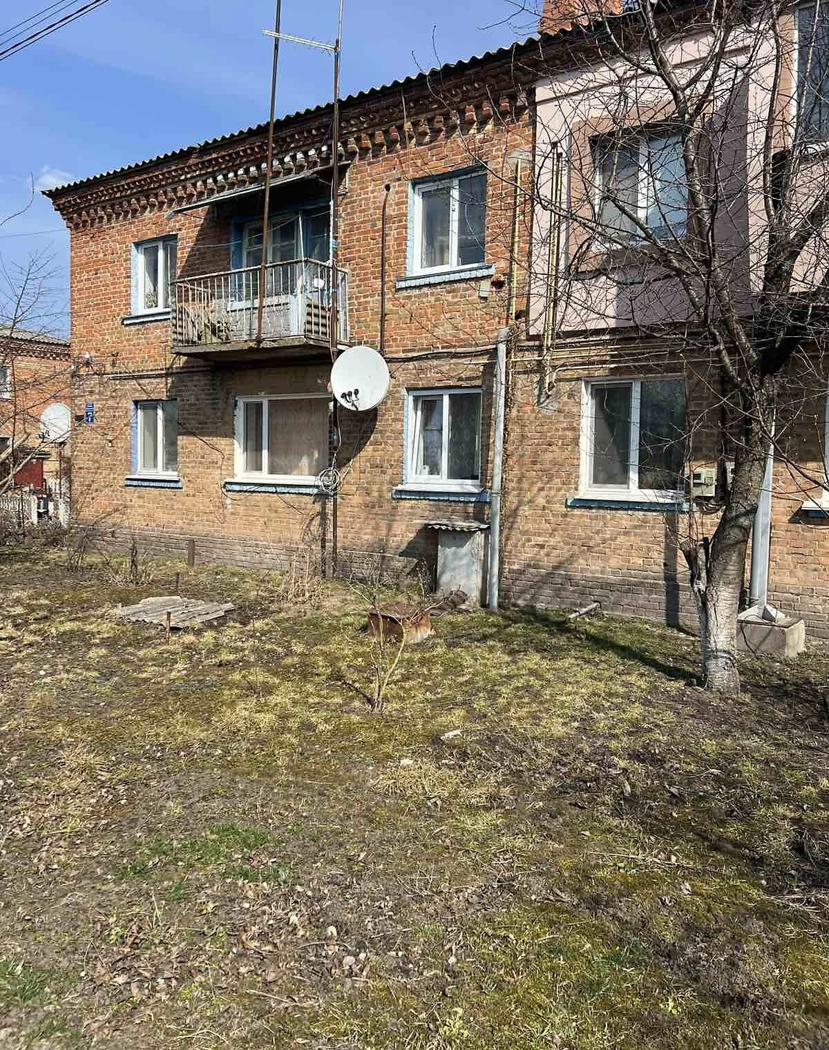 3-кімнатна квартира, Носівка: газове опалення, потребує ремонту, фото 3