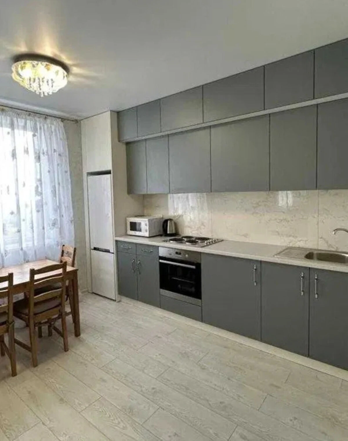1-комнатная квартира, Киевский: кухня-студия, евроремонт - фото 1