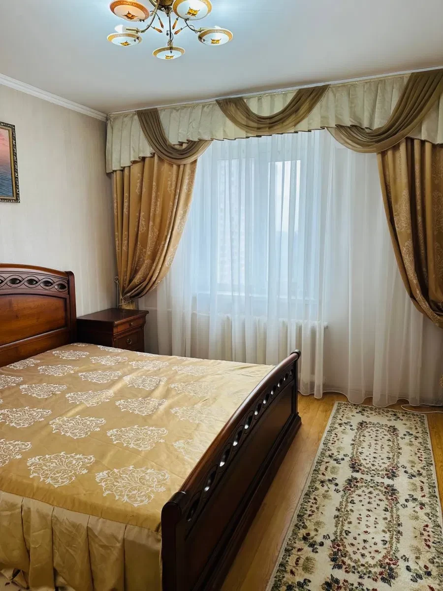 2-комнатная квартира, Соломенский: раздельные комнаты, можно с котом, фото 3