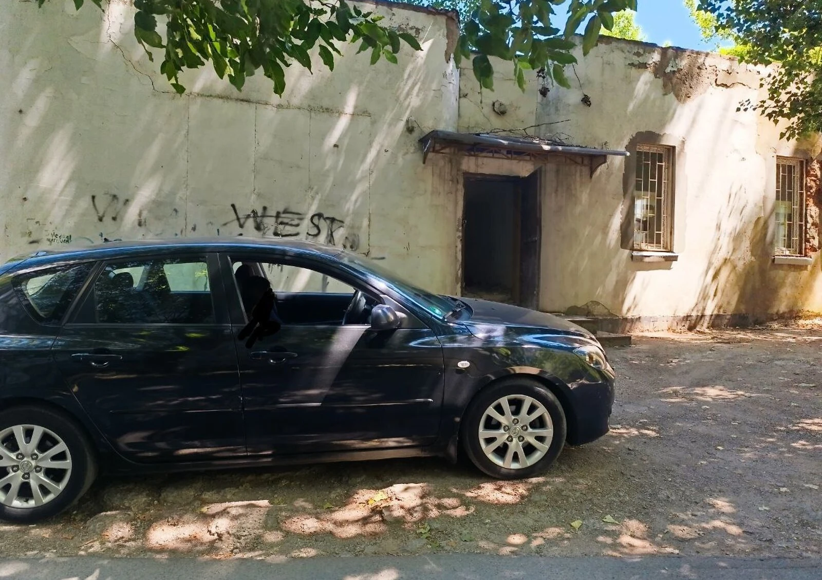 Приміщення, Бєляєва: частина будівлі, відкрита стоянка - фото 3