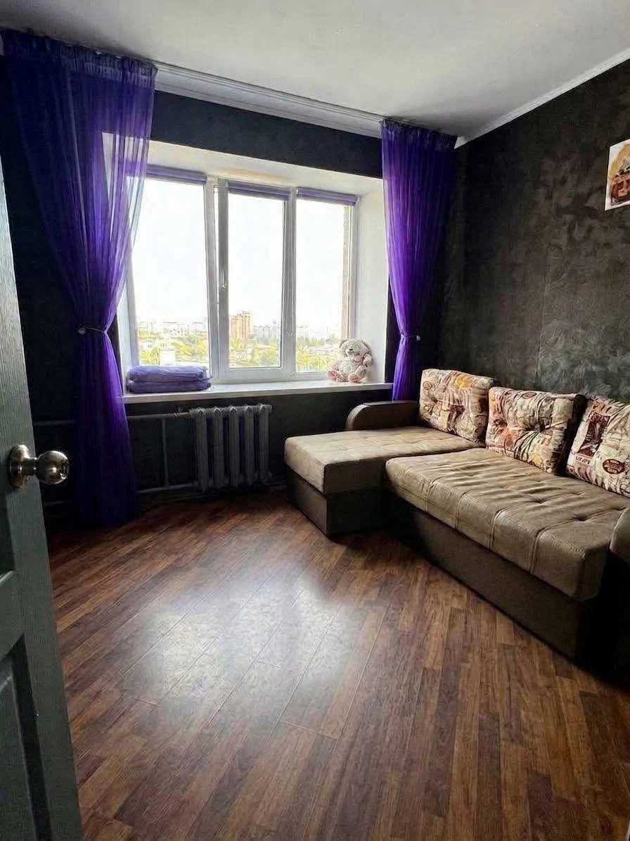3-кімнатна квартира, Деснянський: вид на Дніпро, 2 балкони, кладова - фото 4
