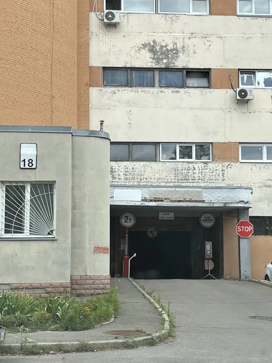 Гараж у ЖК Райдужний: надійне укриття, охорона - фото 3