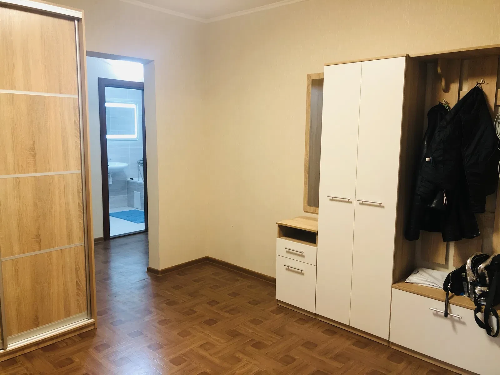 2-кімнатна квартира у ЖК Новігатор: генератор для ліфта, євроремонт - фото 4