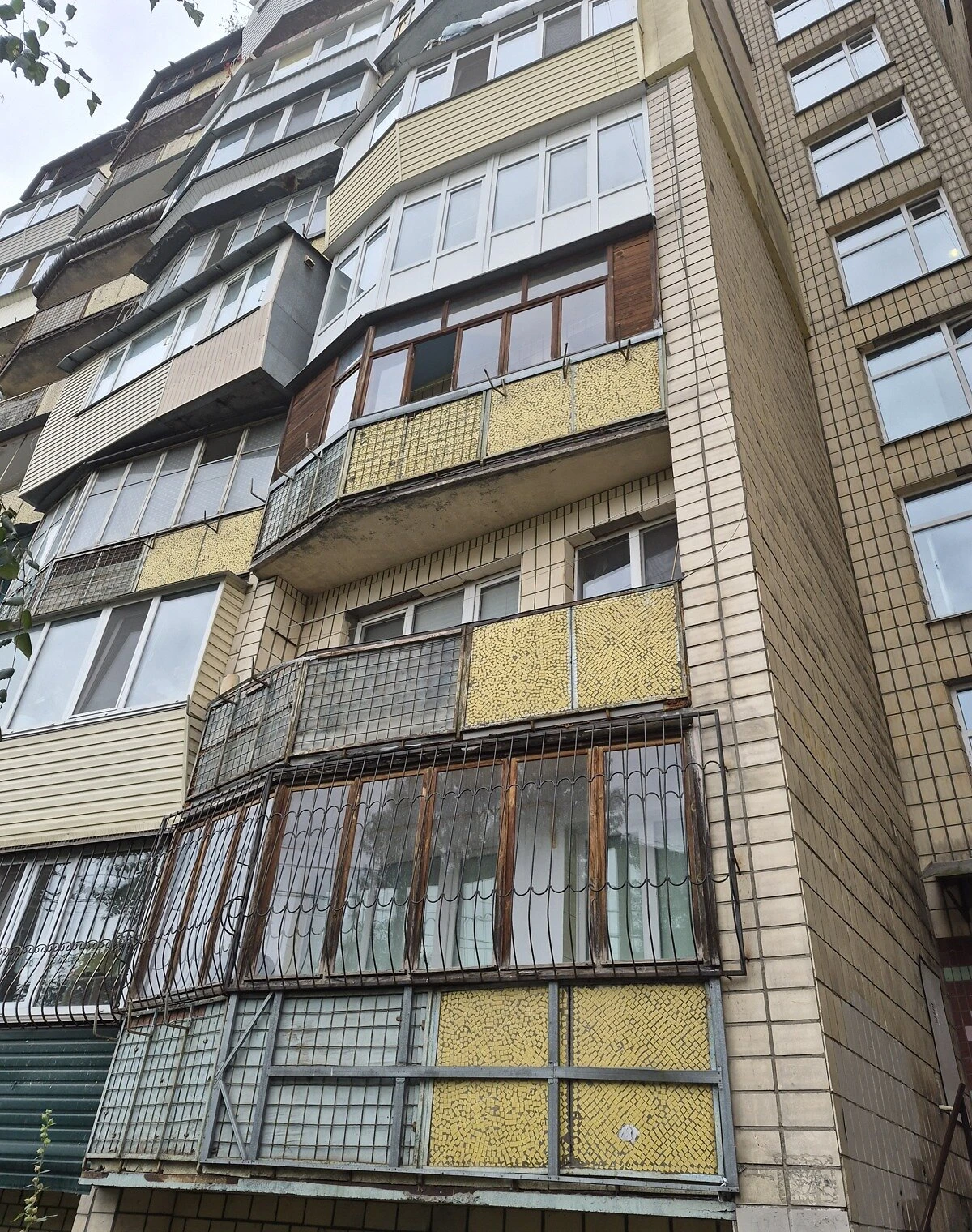 1-кімнатна квартира, Поділ: ліфт і тепло без світла, торг - фото 2