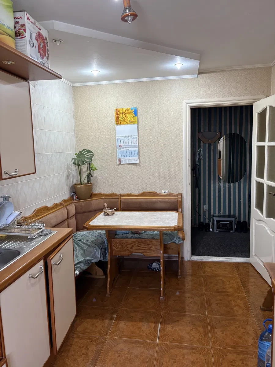 3-кімнатна квартира, Вінниця: новий бойлер, 2 балкони - фото 1