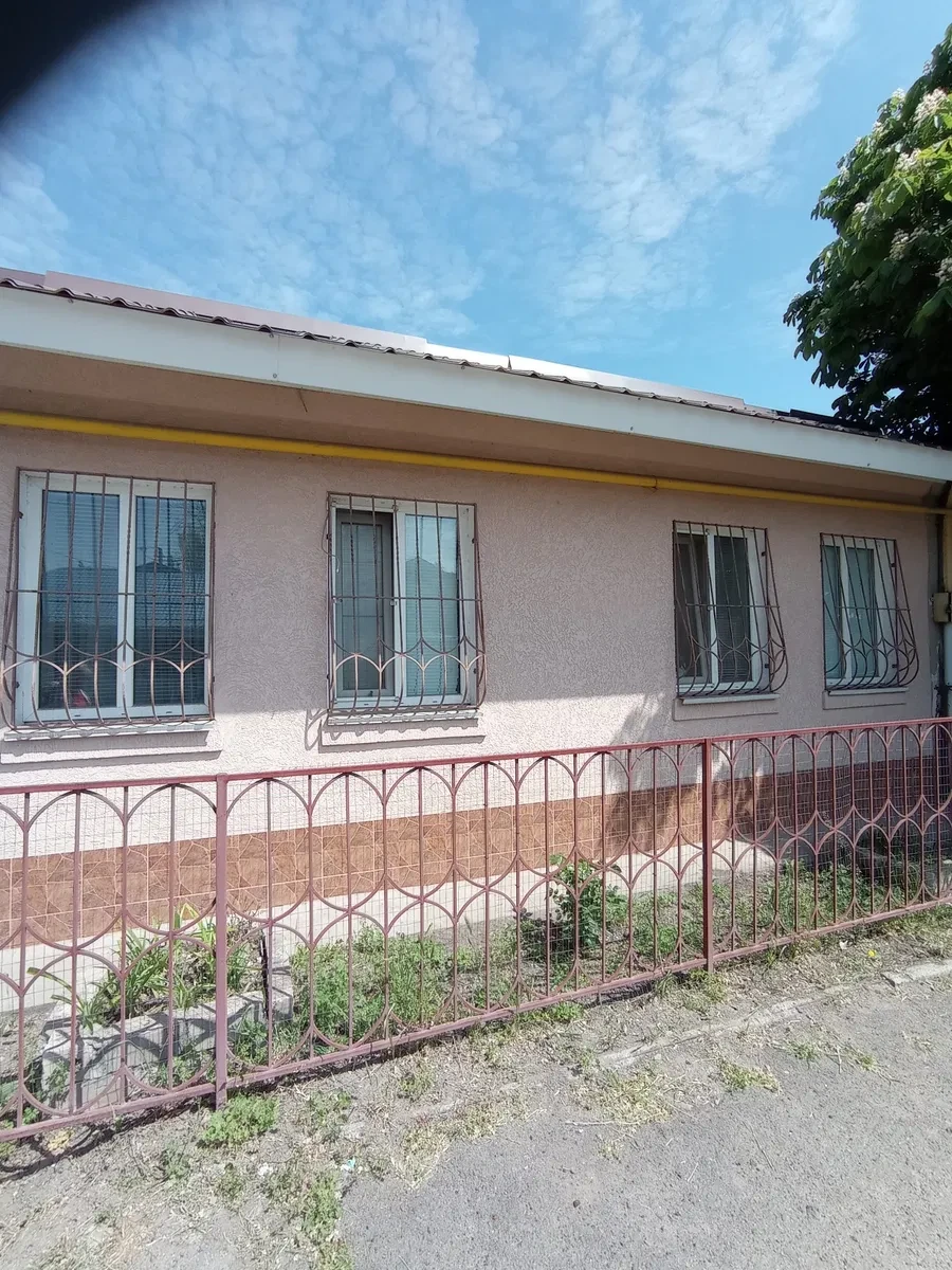 2-кімнатна квартира, Заводський: гараж на 2 авто, газове опалення - фото 1
