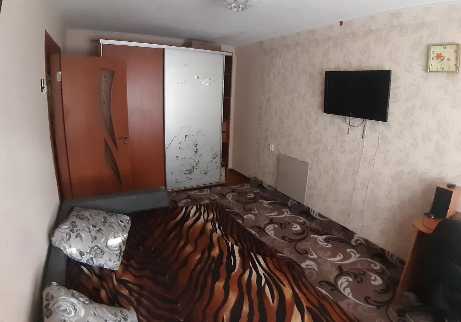 2-кімнатна квартира, Комунарський: торг можливий, вода без світла - фото 3