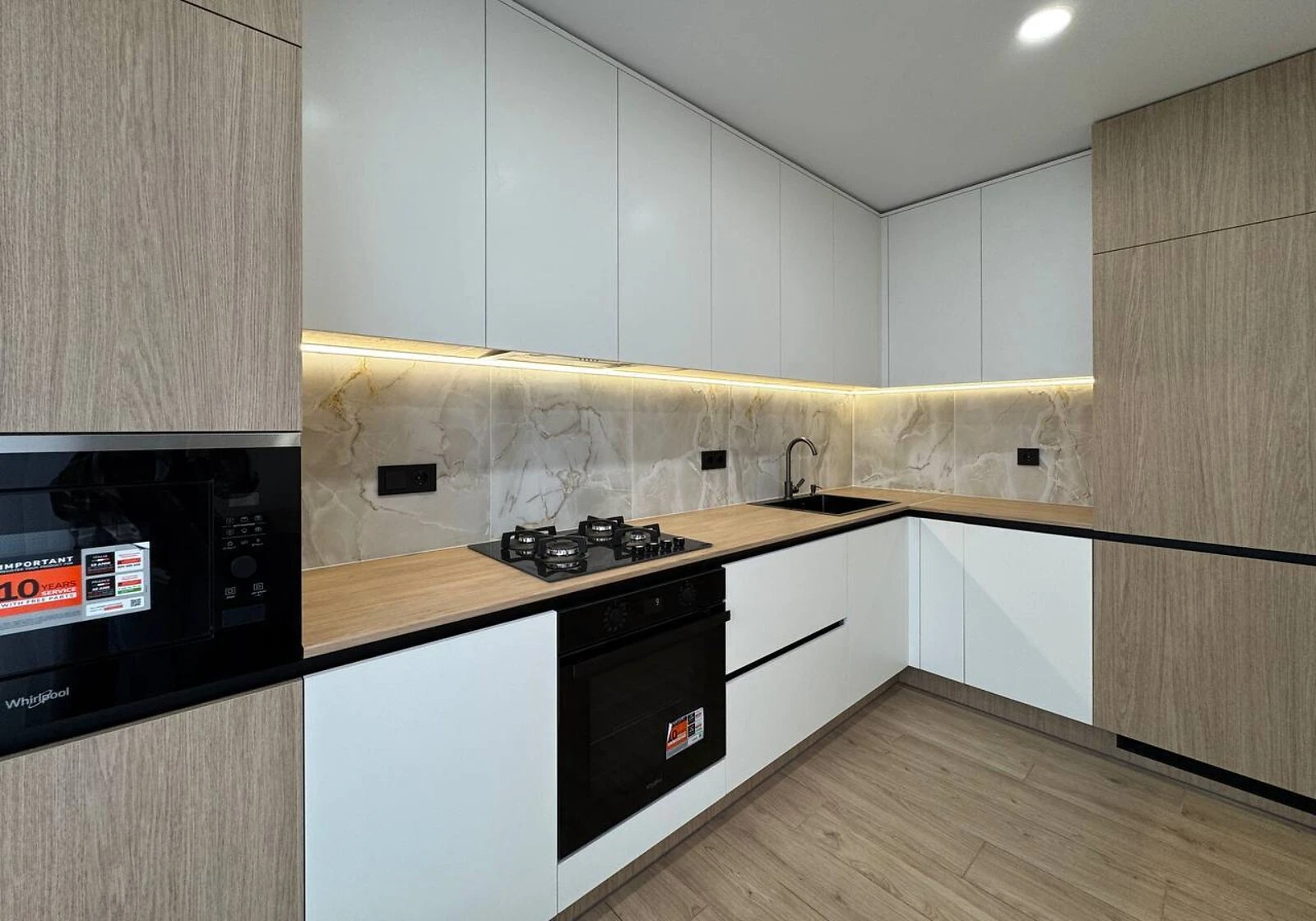2-кімнатна квартира, Тернопіль: кухня-студія, дизайнерський ремонт, фото 2