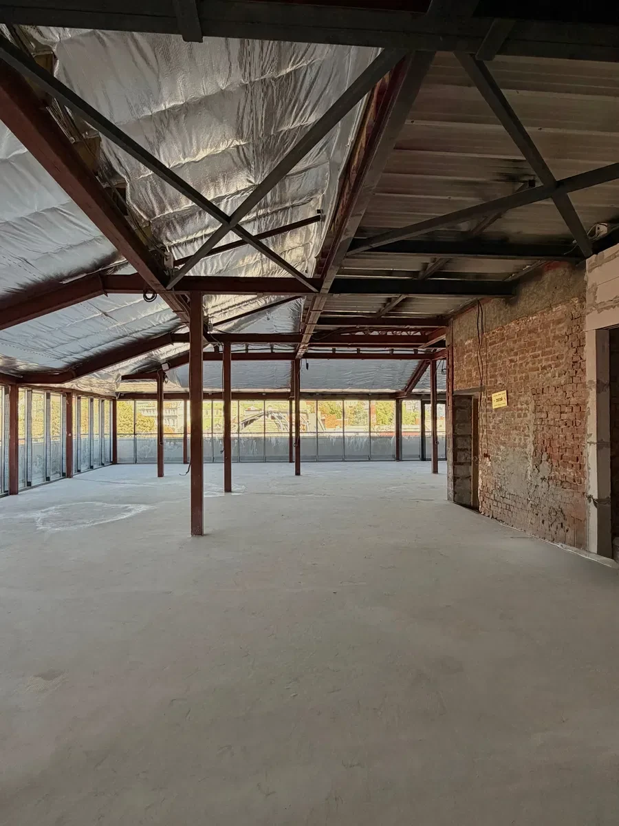 Приміщення, Галицький: тераса 150 м², басейн, ремонтні канікули - фото 2