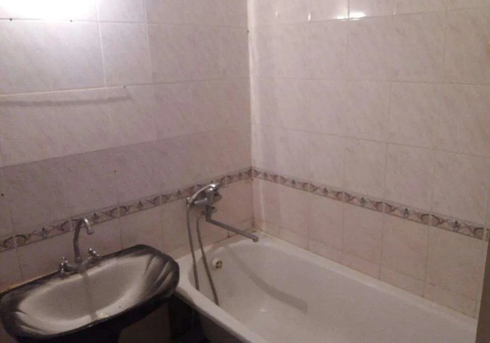 3-кімнатна квартира, Свеса: євроремонт, кухня 13 м², фото 5