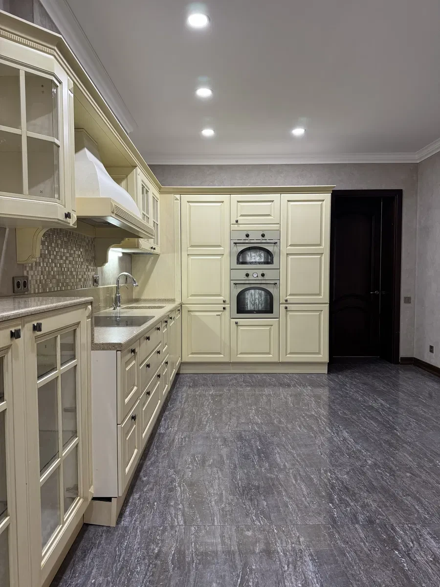 5-кімнатна квартира, Печерський: дворівнева, власна сауна, фото 3